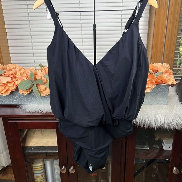 Gottex Women's Standard V-Neck Blouson Swimsuit NWT Size 16 - Picture 4 of 6